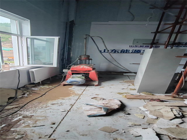 江源地基基础下沉墙体裂缝加固注浆顶升施工